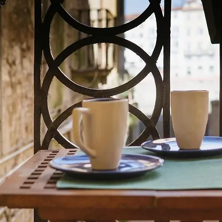 Flor Melera * فلورنس